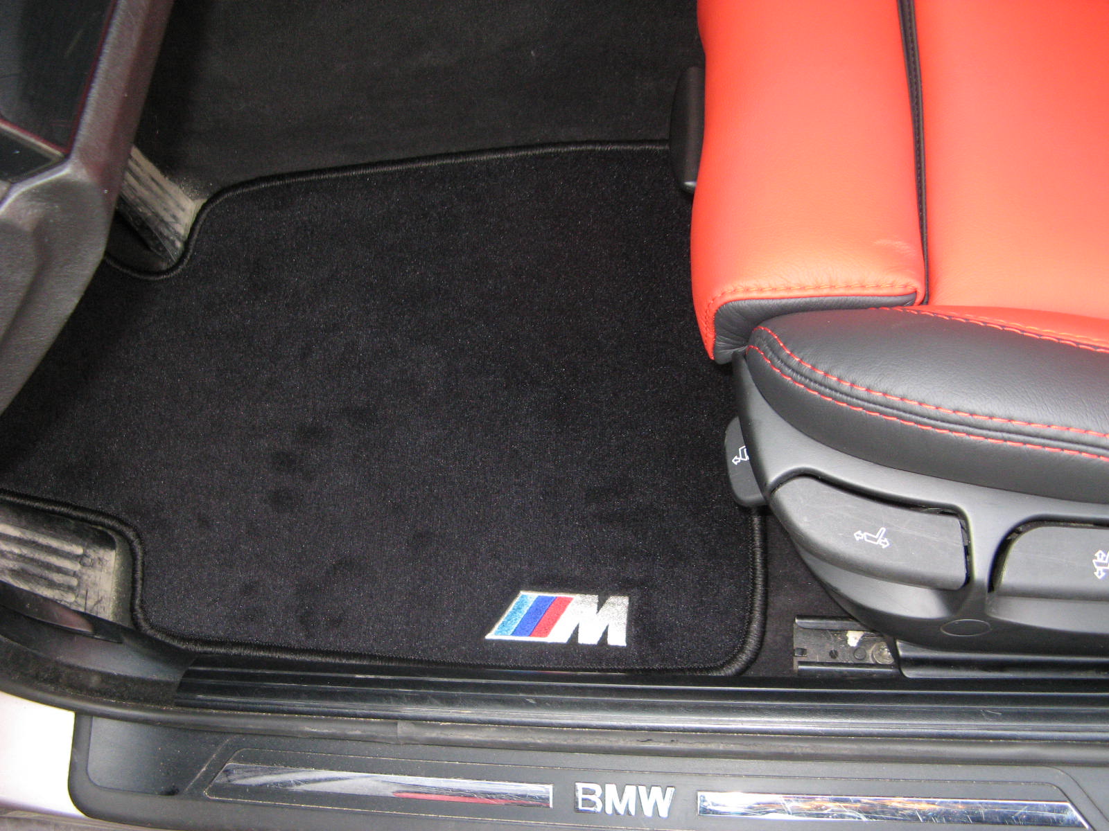 2 BMW.M.JPG